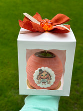 Load image into Gallery viewer, CARAMEL APPLE
